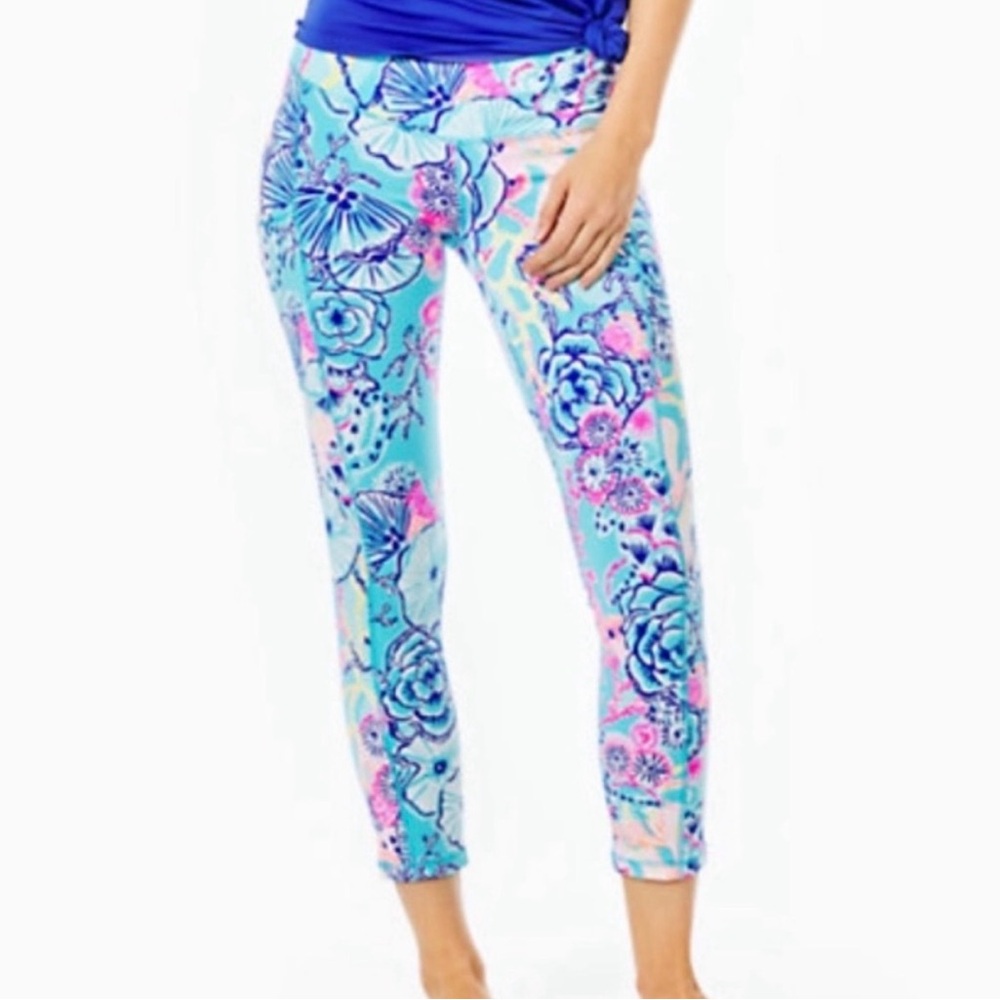 Lilly Pulitzer Luxletic Leggings Once Upon a Tide Workout Gym Coral Print Large